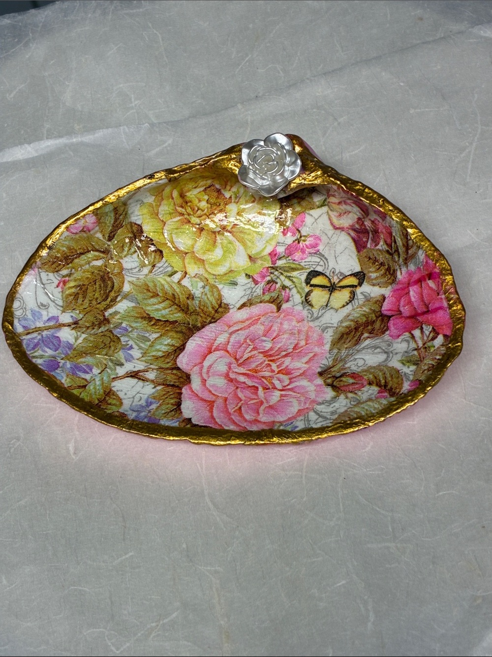 Floral Pink Rose XL Clam Shell Jewelry Dish with Gold Trim